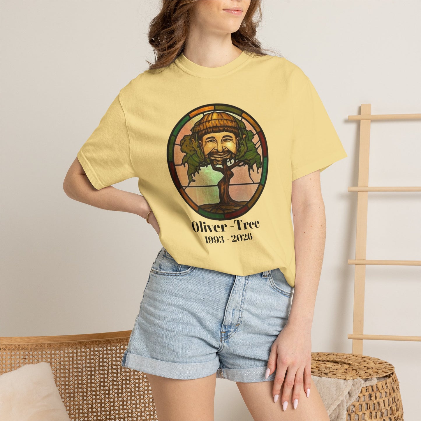 Oliver Tree  - Unisex Garment-Dyed T-shirt
